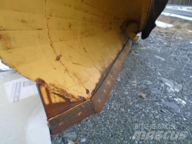  SNOW PLOW 162'' Frontalinių krautuvų priedai
