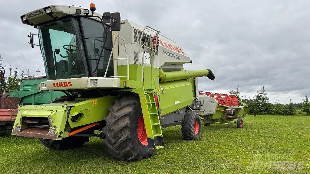 CLAAS Medion 310 Derliaus nuėmimo kombainai