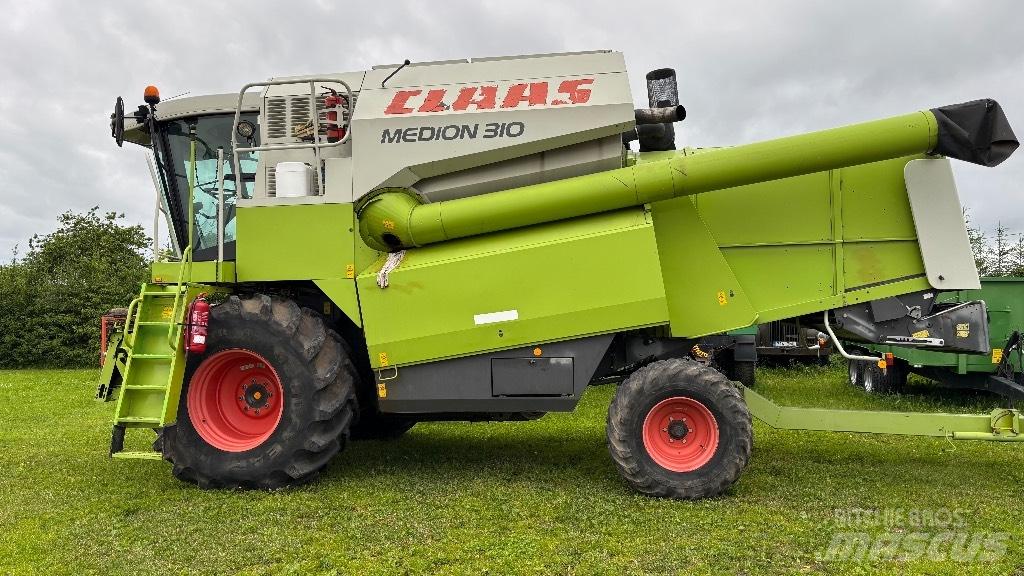 CLAAS Medion 310 Derliaus nuėmimo kombainai