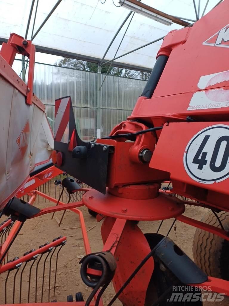 Kuhn GF 13012 Šieno grėbliai ir vartytuvai