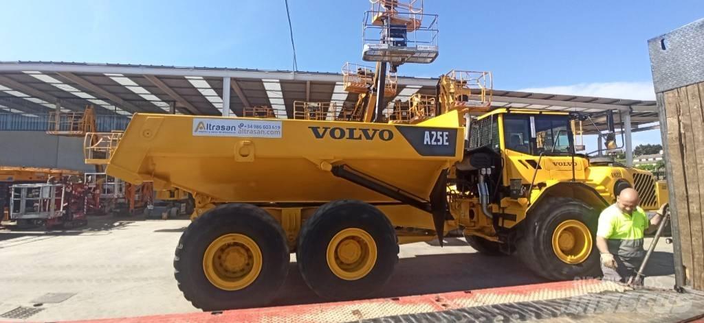 Volvo A 25 E Karjeriniai savivarčiai