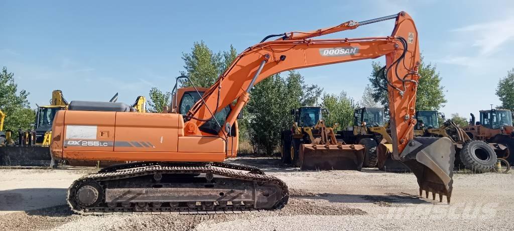 Doosan DX 255 LC Vikšriniai ekskavatoriai