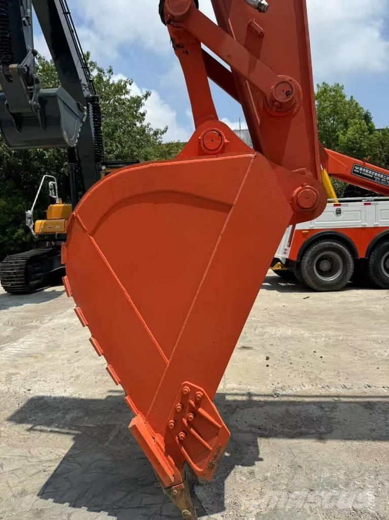 Hitachi ZX350H Vikšriniai ekskavatoriai