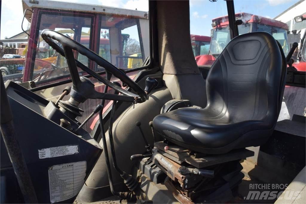 Case IH 844 XL Traktoriai