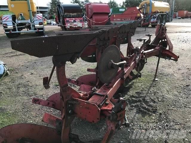 Kverneland MOD.L Plūgai