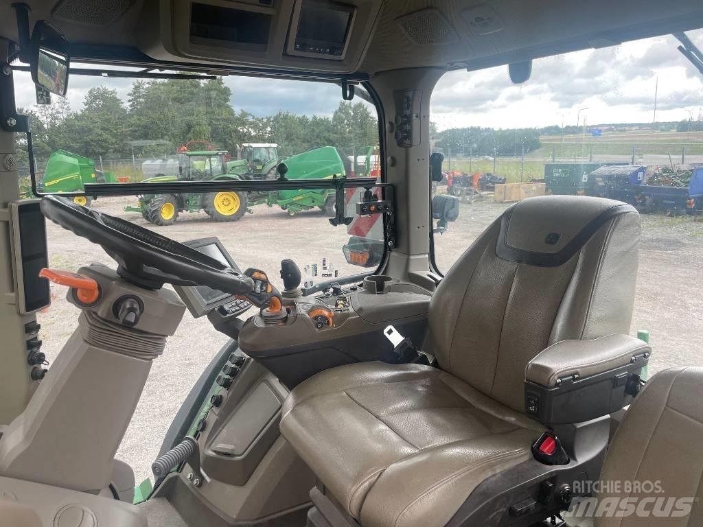 John Deere 7R330 Traktoriai