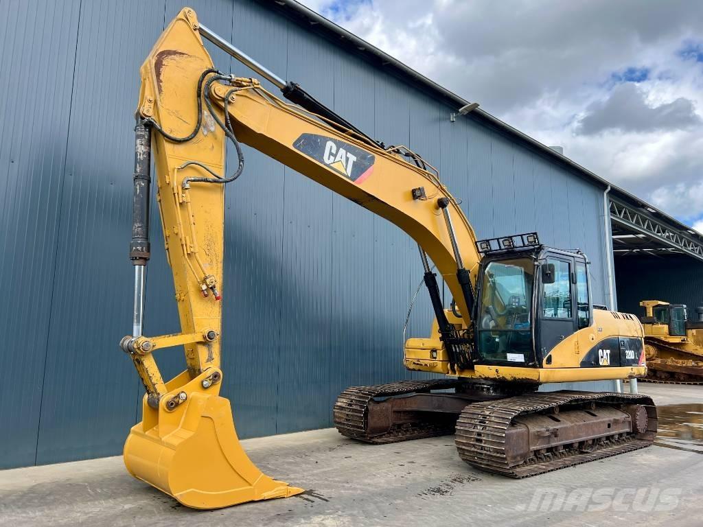 CAT 320D L Vikšriniai ekskavatoriai