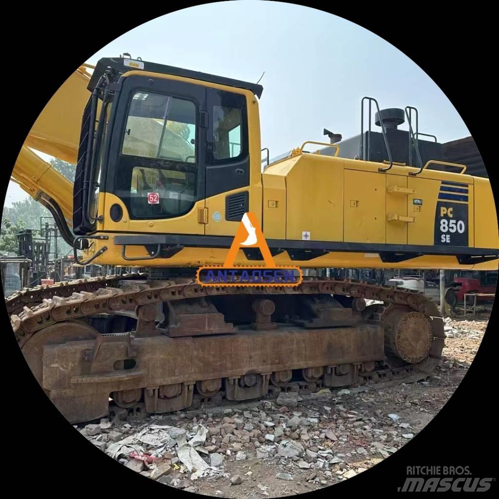 Komatsu PC 850-8 Amfibiniai ekskavatoriai