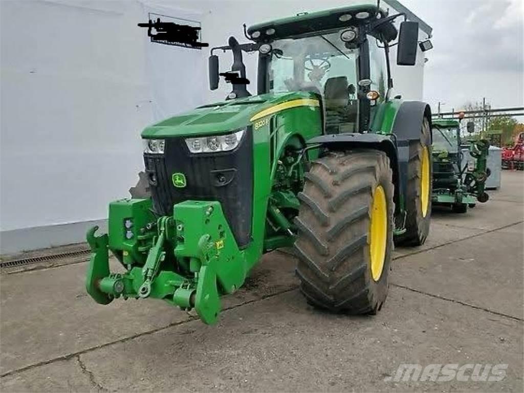 John Deere 8320R Traktoriai