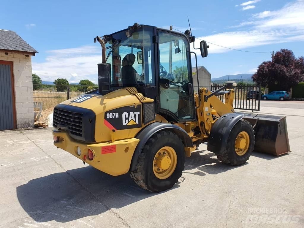 CAT 907 H Naudoti ratiniai krautuvai