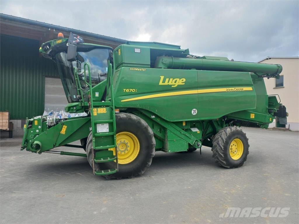 John Deere T670 HM Derliaus nuėmimo kombainai