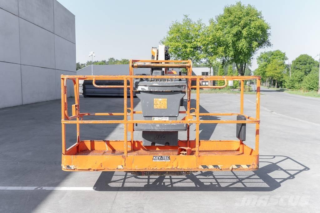 JLG 1500 SJ Teleskopiniai keltuvai
