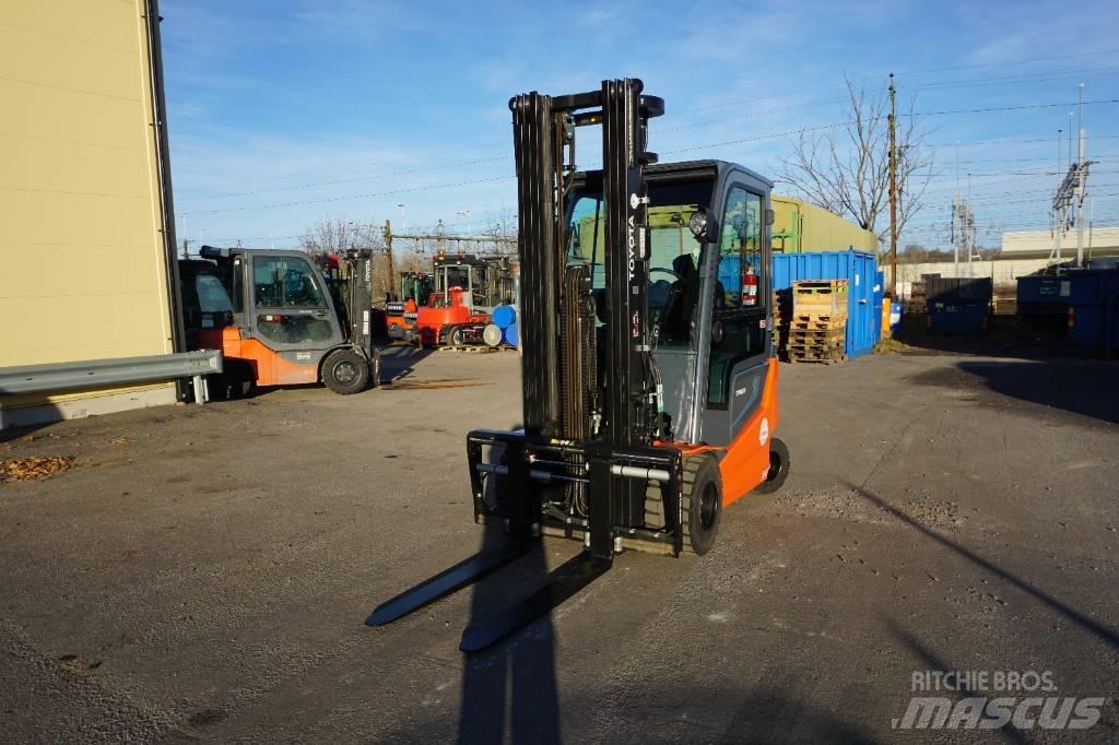 Toyota 9FBM35T Elektriniai šakiniai krautuvai