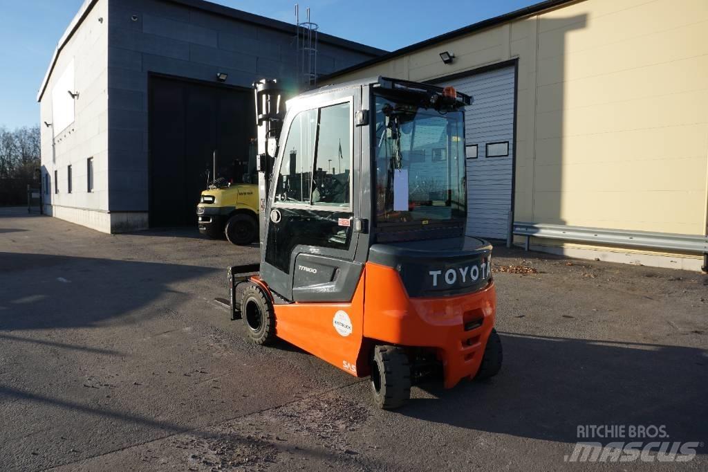 Toyota 9FBM35T Elektriniai šakiniai krautuvai