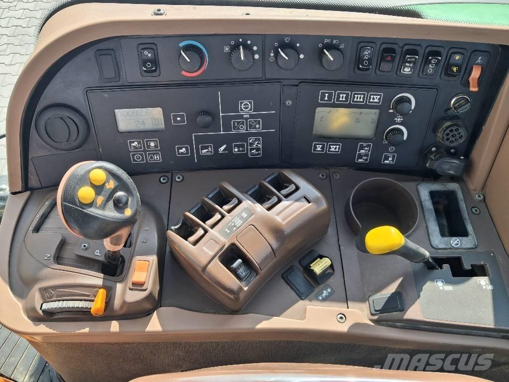 John Deere 7830 TLS Traktoriai