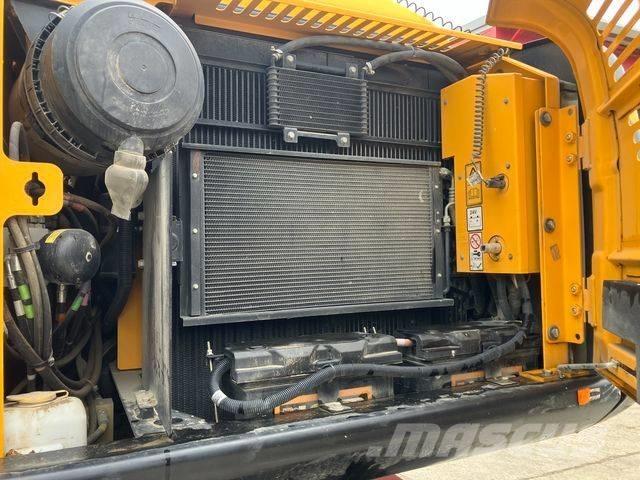 JCB JS 175 W Ratiniai ekskavatoriai