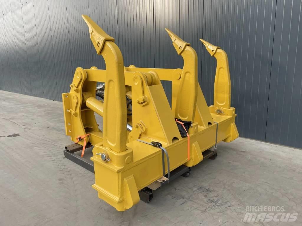Komatsu D85 Kultivatoriai-purentuvai