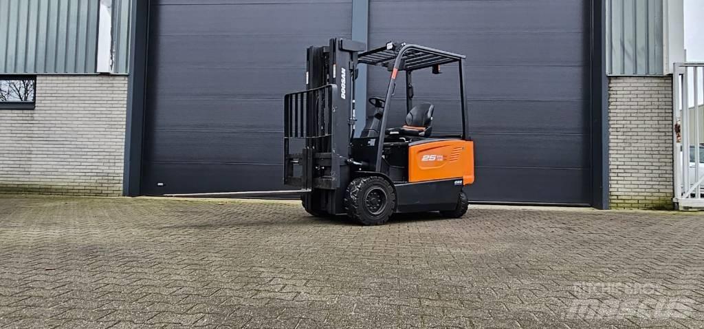 Doosan B 25 X-7 Elektriniai šakiniai krautuvai