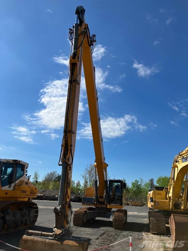 Liebherr R936 Vikšriniai ekskavatoriai