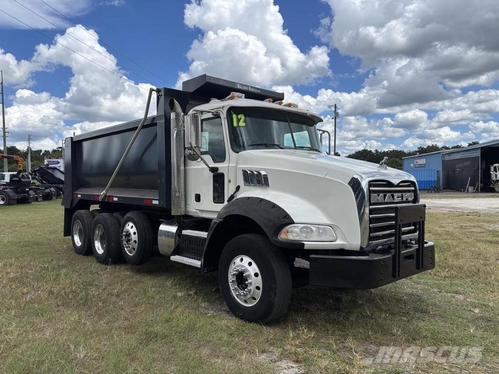 Mack GRANITE GU813 Savivarčių priekabų vilkikai