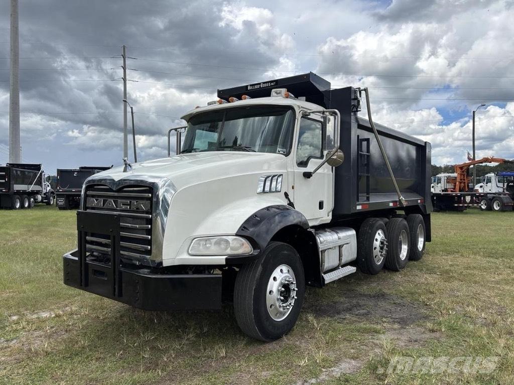 Mack GRANITE GU813 Savivarčių priekabų vilkikai
