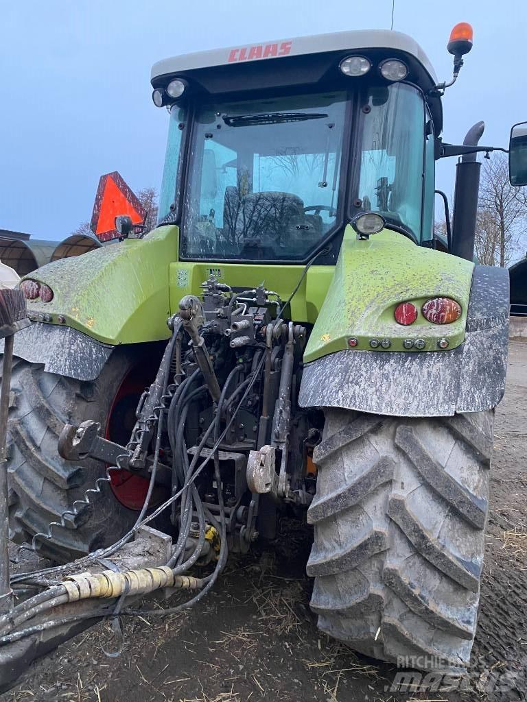 CLAAS Arion 640 Traktoriai