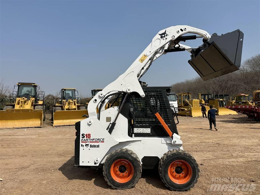 Bobcat S 18 Krautuvai su šoniniu pasukimu
