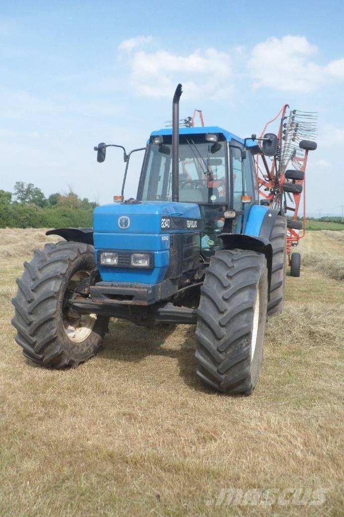 New Holland 8340 Traktoriai
