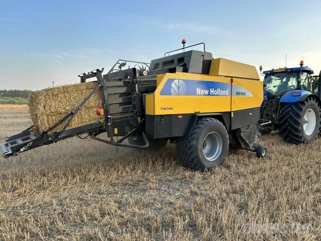 New Holland BB960A Stačiakampių ryšulių presai