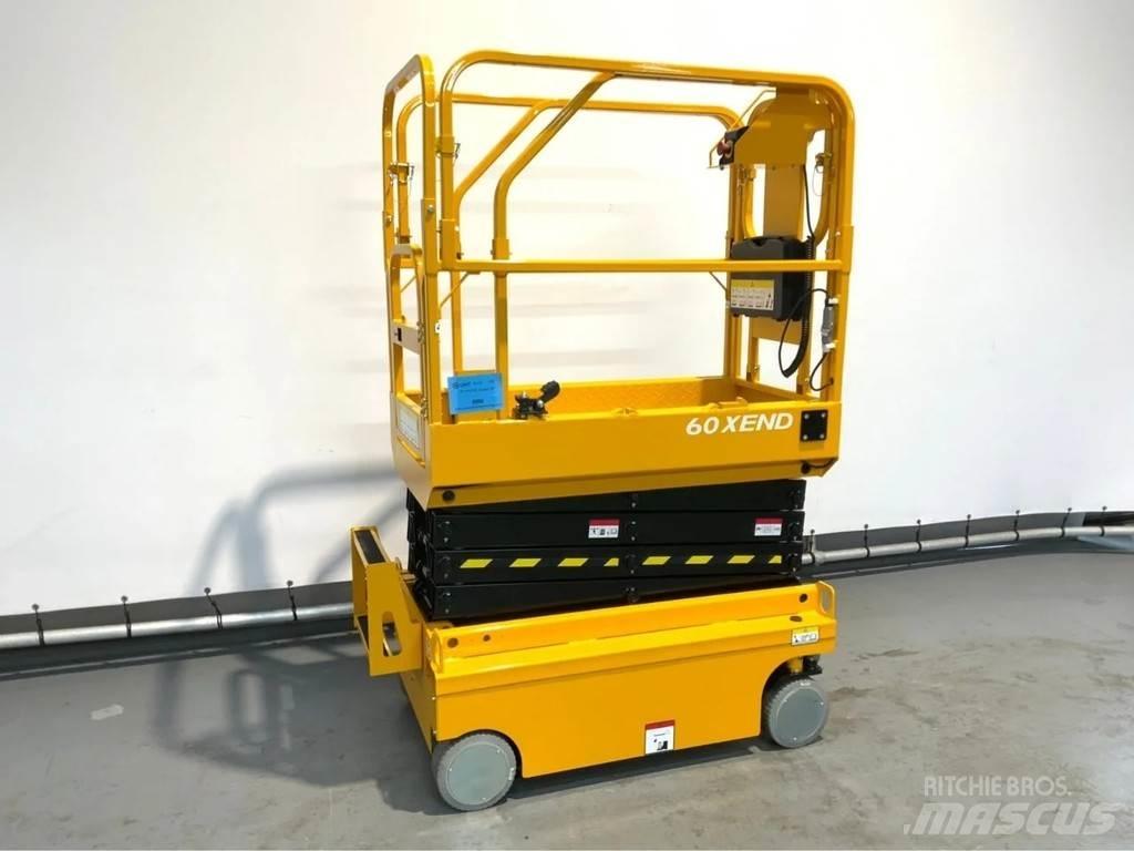 John Deere 60XEND Žirkliniai keltuvai