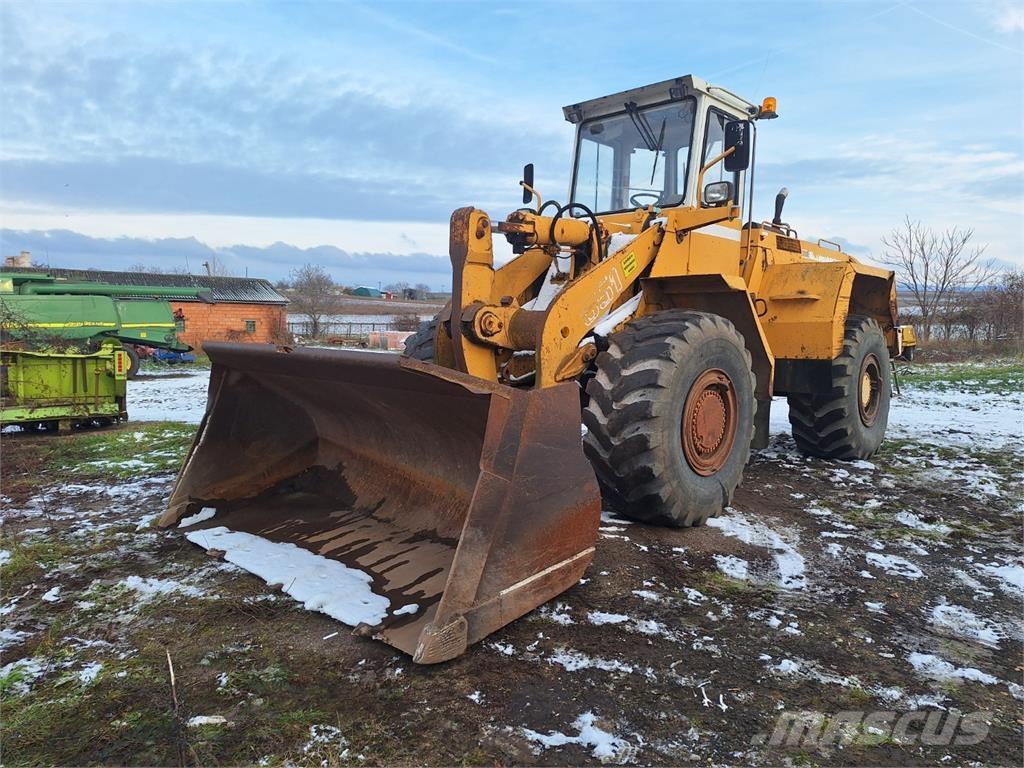 Liebherr L 551 4X4 Statyba - Kita
