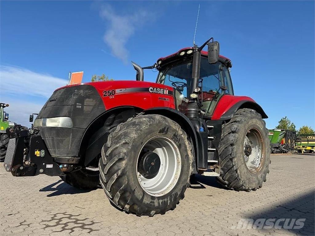 Case IH IH CVX 310 Traktoriai