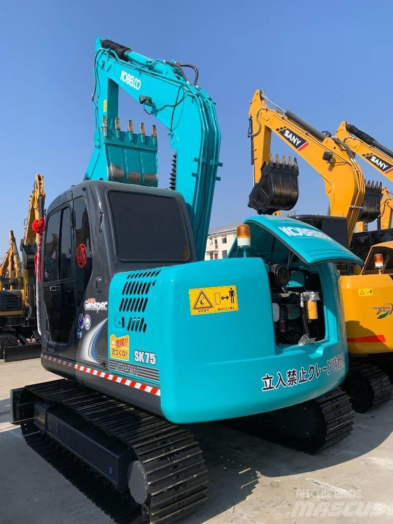 Kobelco SK 75 Vidutinės galios ekskavatoriai 7-12 t