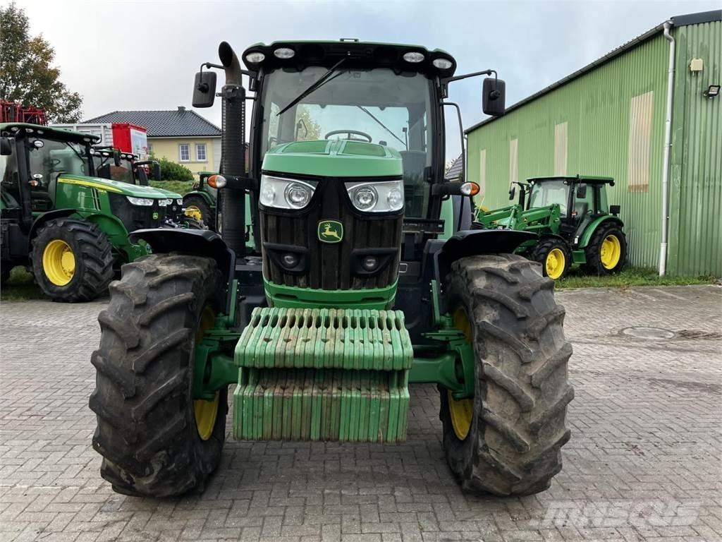 John Deere 6150R Traktoriai