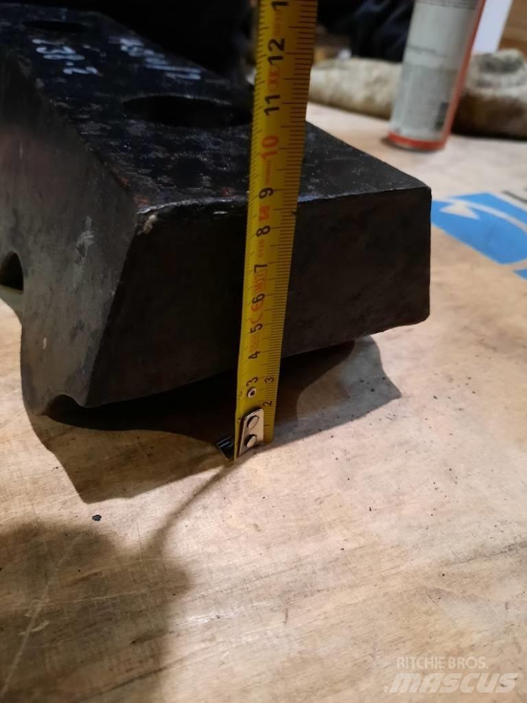 Pegson 800x550 Trupintuvai