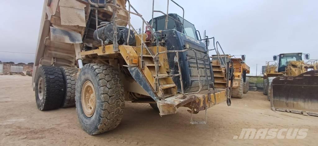 CAT 773 F Atliekų išvežimo technika