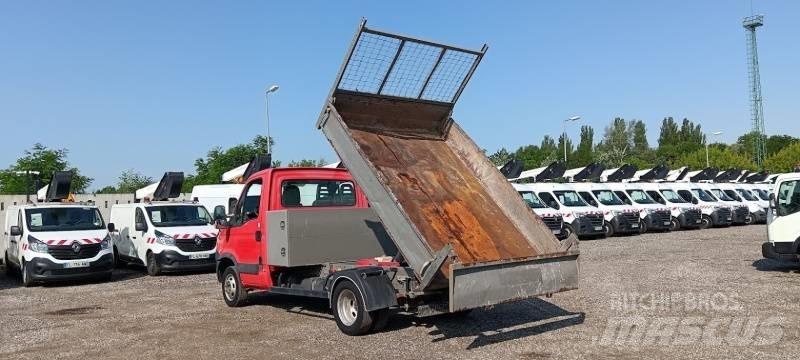 Iveco 35C13 - Tipper Savivarčių priekabų vilkikai