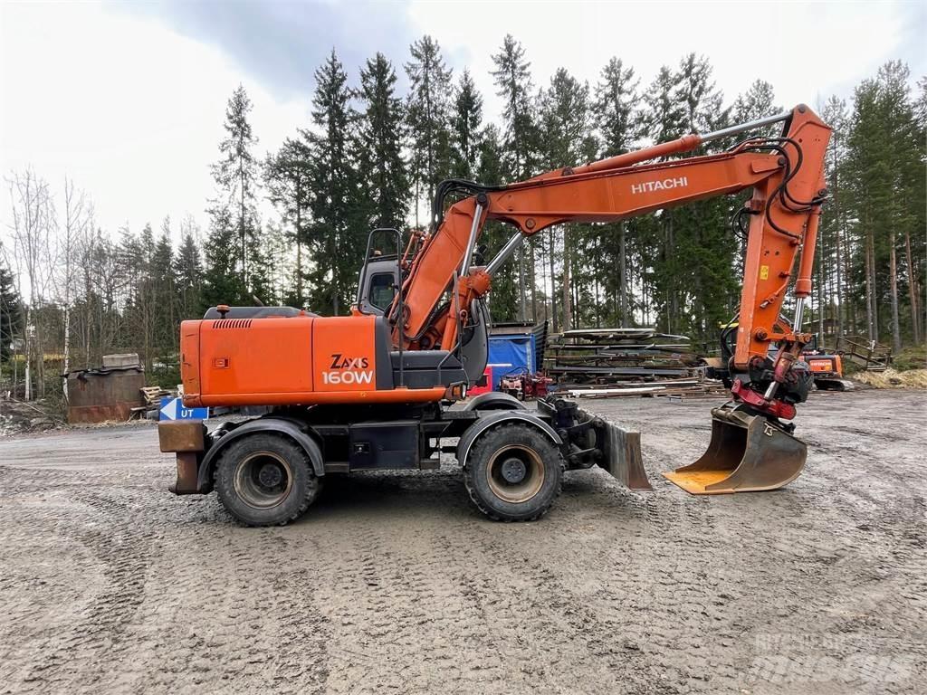 Hitachi ZX 160W Ratiniai ekskavatoriai