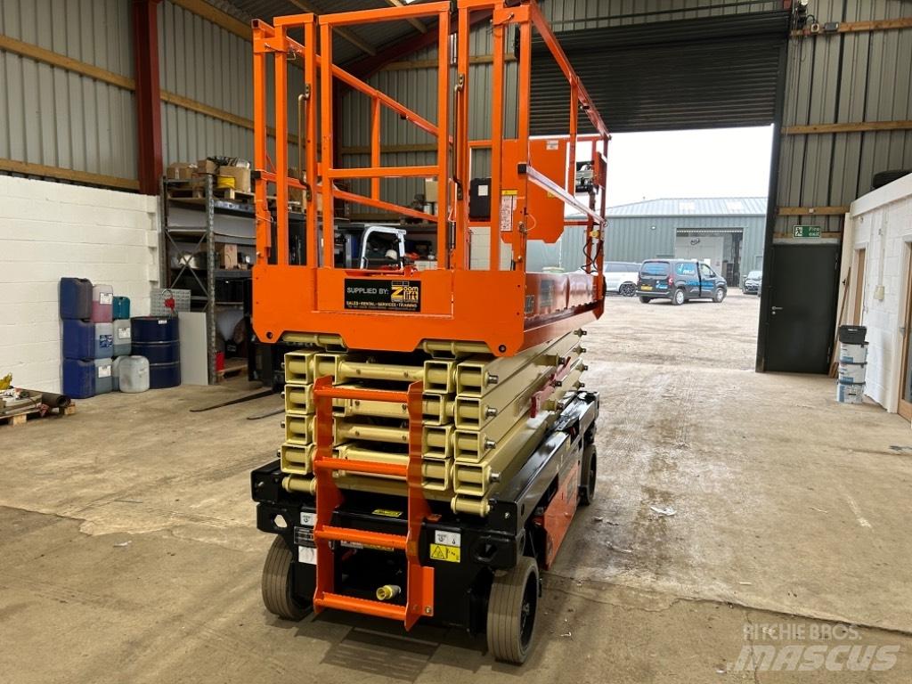 JLG 4045R Žirkliniai keltuvai