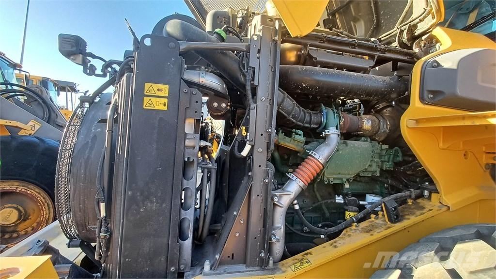 Volvo L 60 H Naudoti ratiniai krautuvai