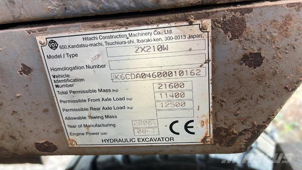 Hitachi ZX 210 W Ratiniai ekskavatoriai