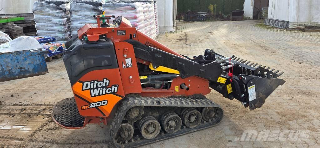 Ditch Witch SK 800 Mini krautuvai