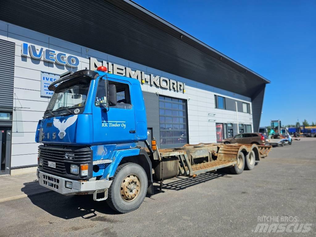 Sisu SM 320 Miško mašinų transportavimo sunkvežimiai