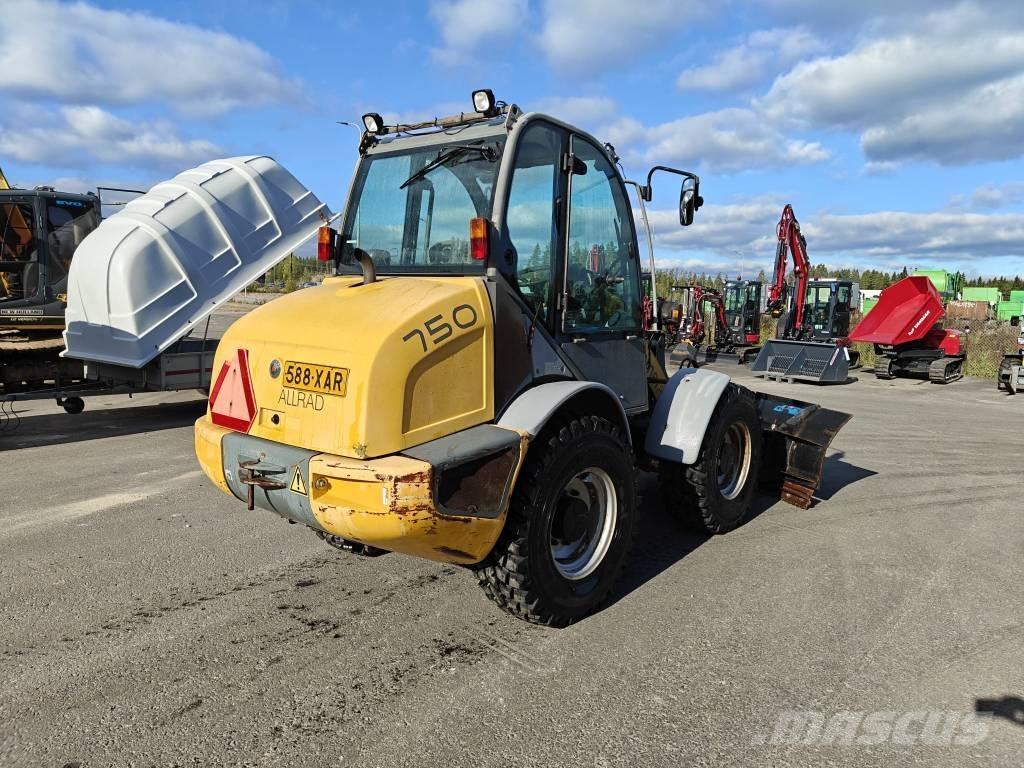 Kramer-allrad 750 Naudoti ratiniai krautuvai