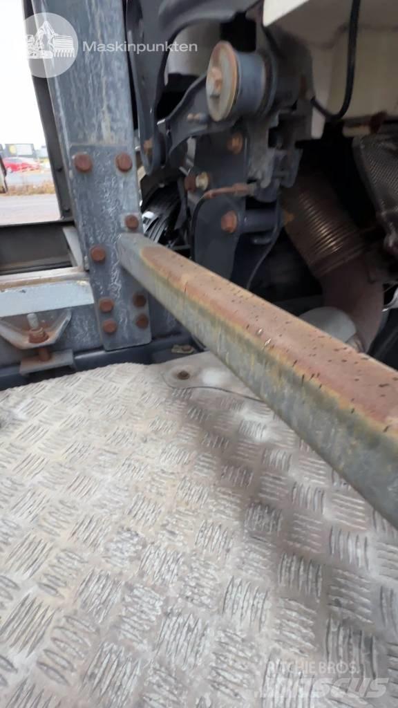 Scania R 580 Konteinerių nuožulnaus pakėlimo ant platformos krautuvai