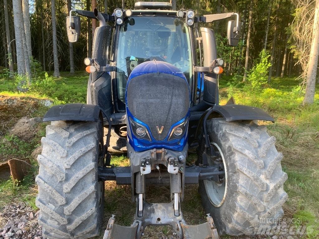 Valtra N 174 Traktoriai