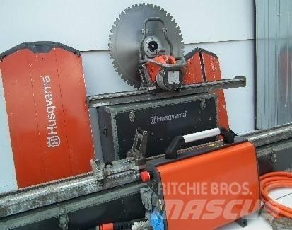 Husqvarna WS 440 Statyba - Kita