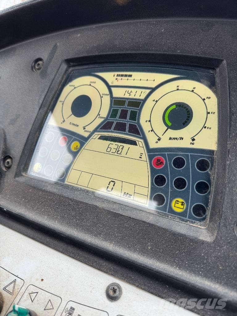 Bomag BW 174 A P Porinių būgnų volai