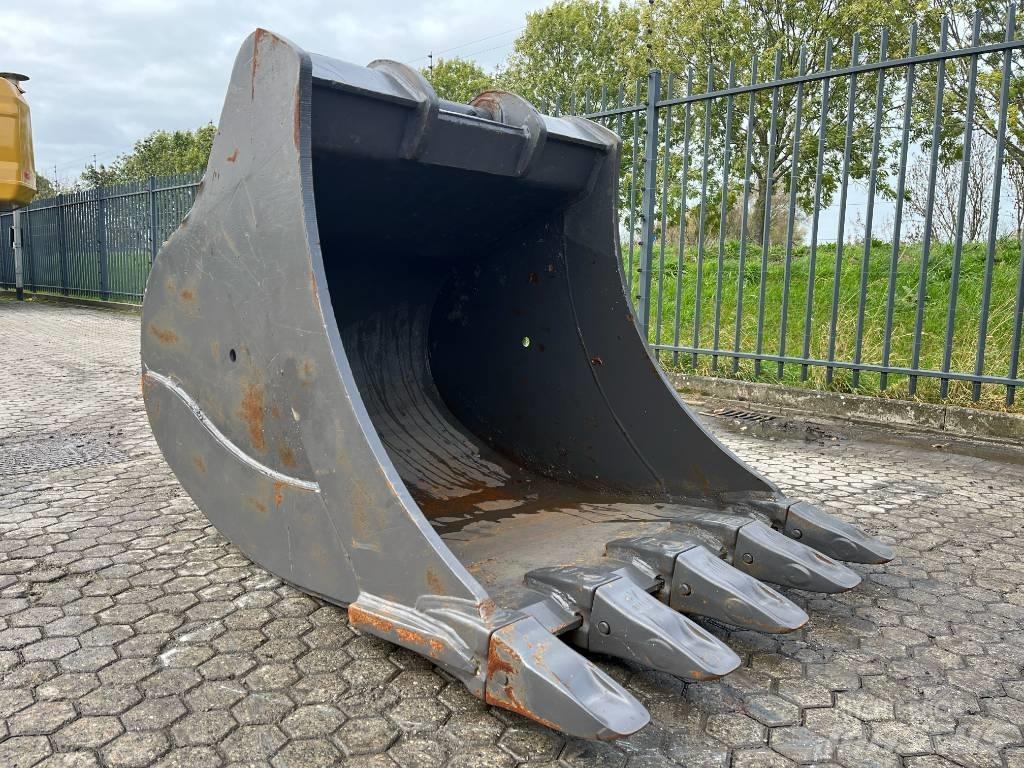 Volvo EC355 Bucket Kaušai