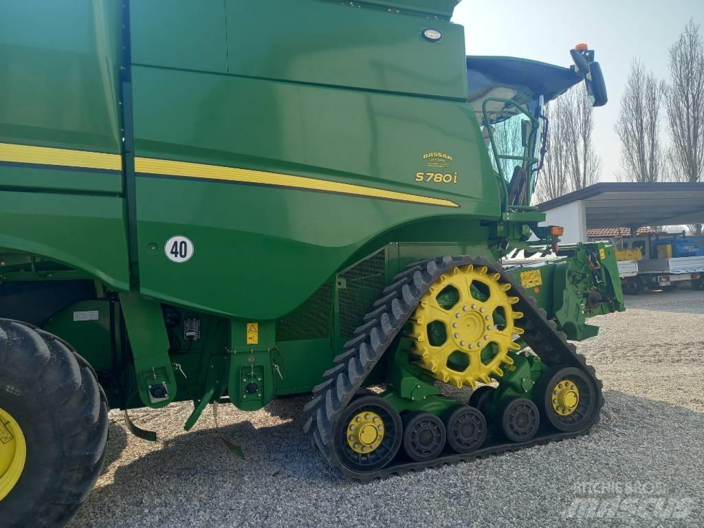 John Deere S 780i Derliaus nuėmimo kombainai